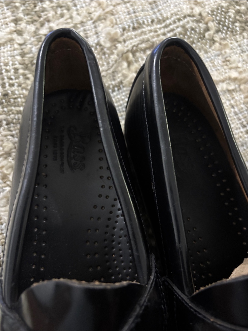 G.H Bass Co. Logan Black
Leather Women's Penny
Loafers Classic Black Size 7 - Picture 12 of 16